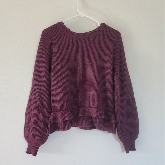 1.State Romantic Bloom Ruffle Hem Open Back Ribbed Sweater size small NWT - Picture 1 of 8